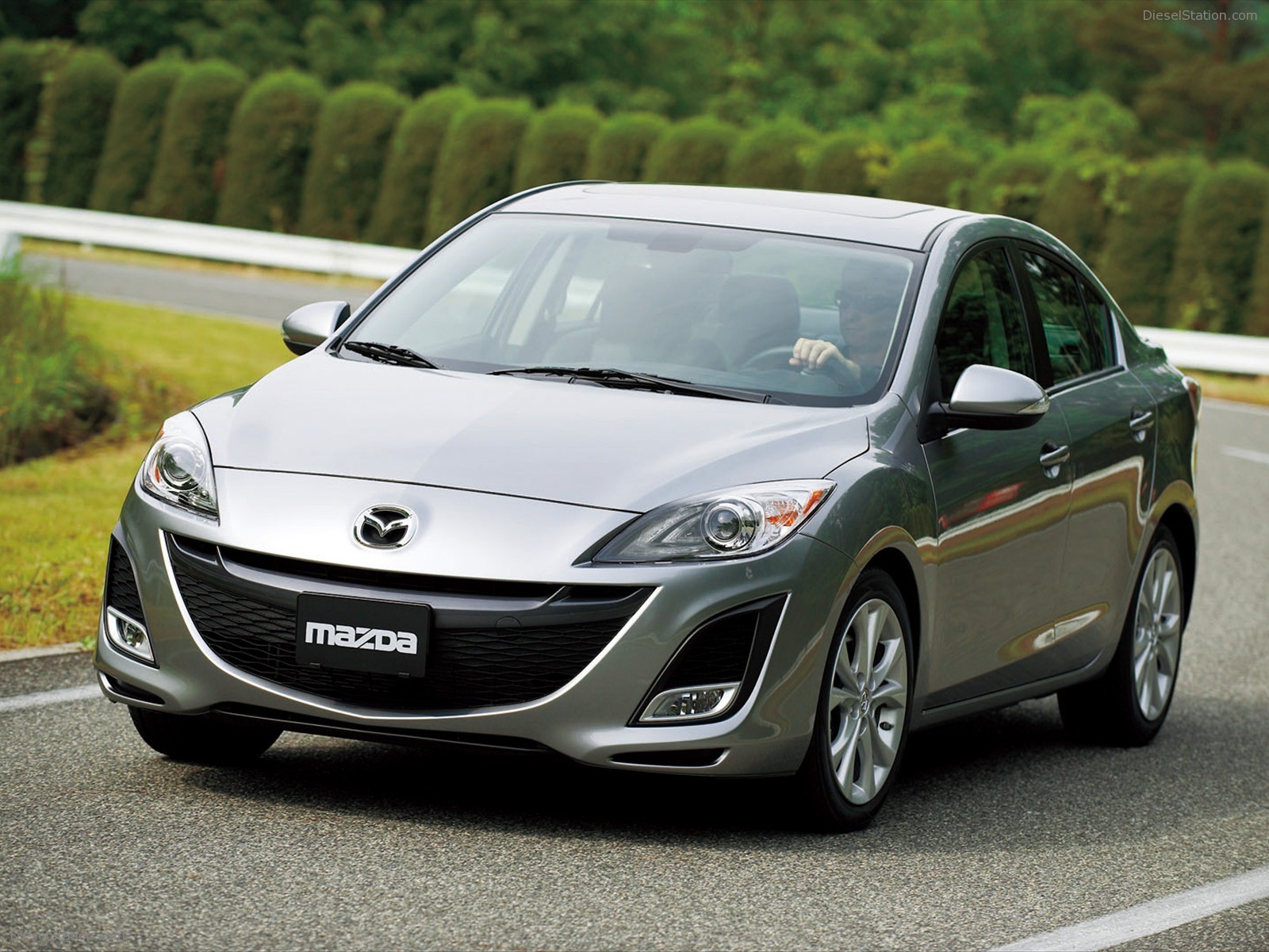 Mazda 3 Sedan 2010